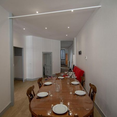 Hyper Centre - 3 Chambres - Gare - Wifi - Cosy Bourg-en-Bresse Bagian luar foto