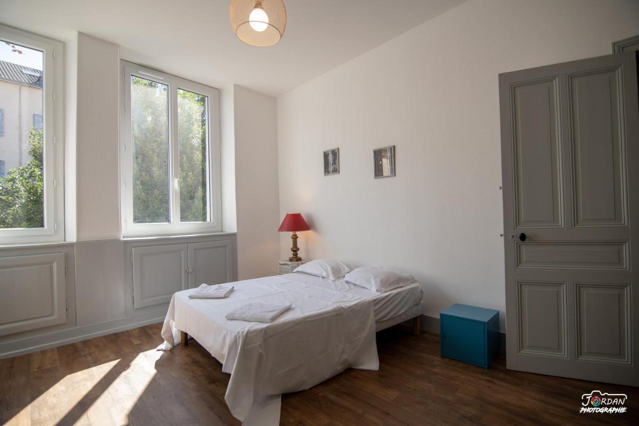 Hyper Centre - 3 Chambres - Gare - Wifi - Cosy Bourg-en-Bresse Bagian luar foto
